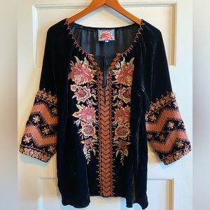 SOLD OUT Black Velvet Johnny Was Elim Blouse